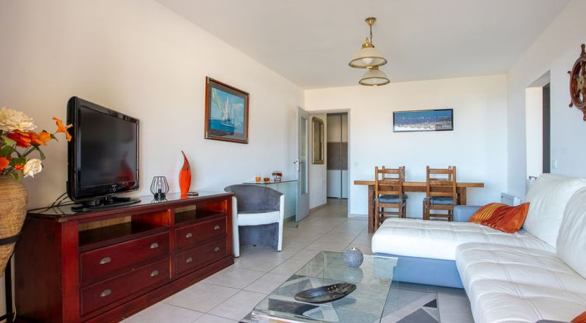 Photo of Le Bois du Coteau Apartment 2