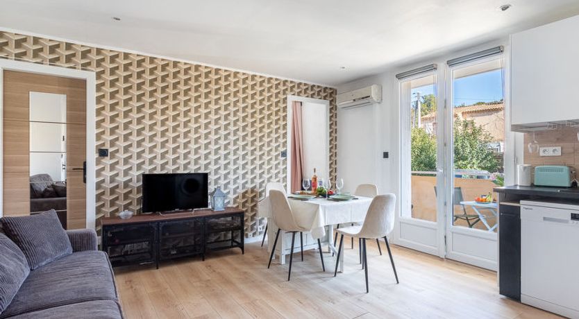 Photo of Les Amandiers