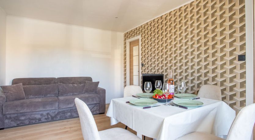 Photo of Les Amandiers