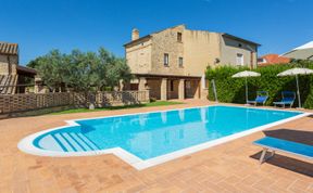 Photo of Borgo Agrituristico Il Pino Holiday Home 3