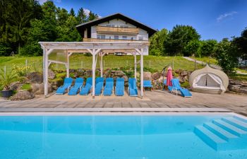 Marianne Holiday Home