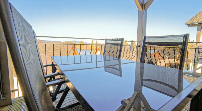 Photo of Lakeside Village 8 Apartment 8