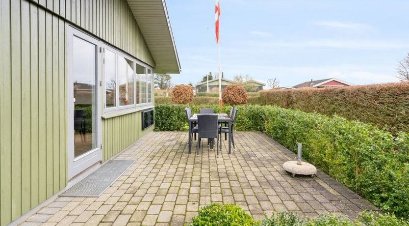 Photo of "Severine" - 650m from the sea