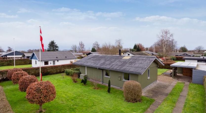 Photo of "Severine" - 650m from the sea