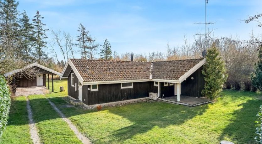 Photo of "Emili" - 300m from the sea