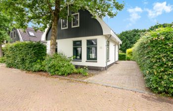 Koningshoeve Wellness 4 personen Apartment 4 Holiday Home