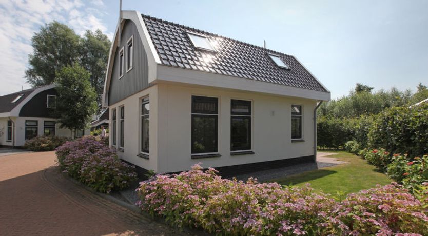 Photo of Restyled Koningshoeve Deluxe 6 personen Apartment 2