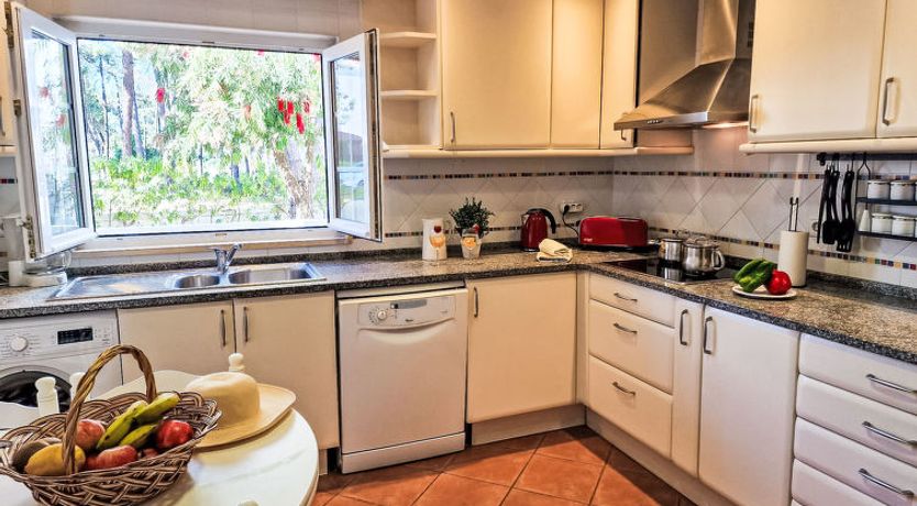 Photo of V3 Falésia