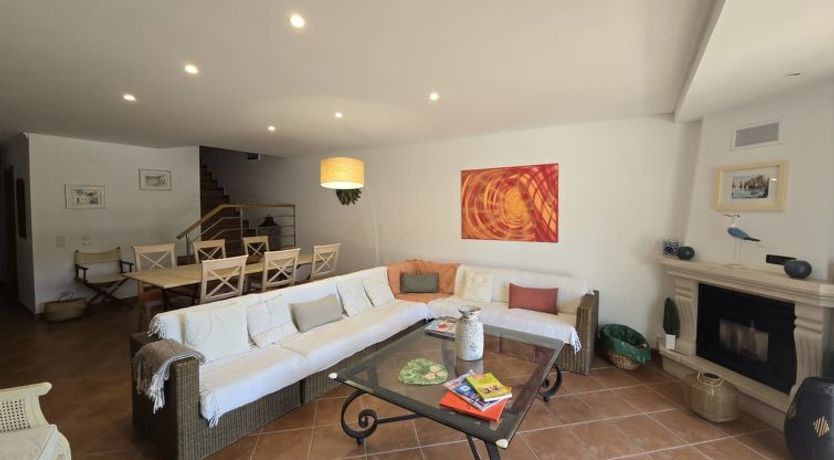 Photo of V3 Falésia