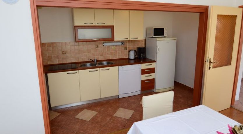 Photo of Grebastica Apartment 2