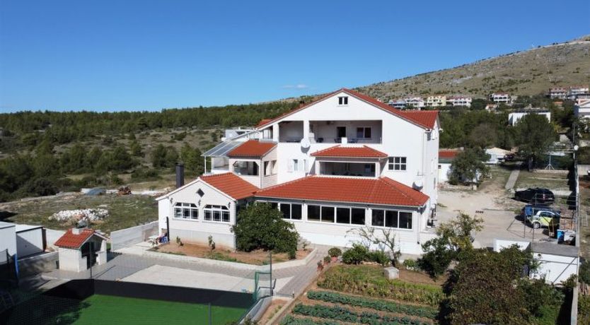 Photo of Grebastica Apartment 2