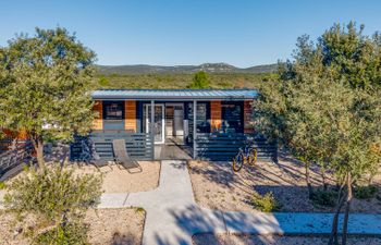 Delux Eco Holiday Home