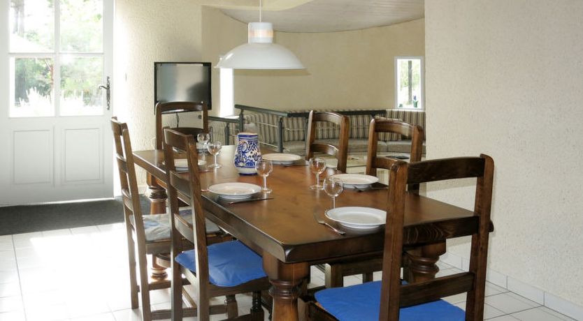 Photo of Les Brisans