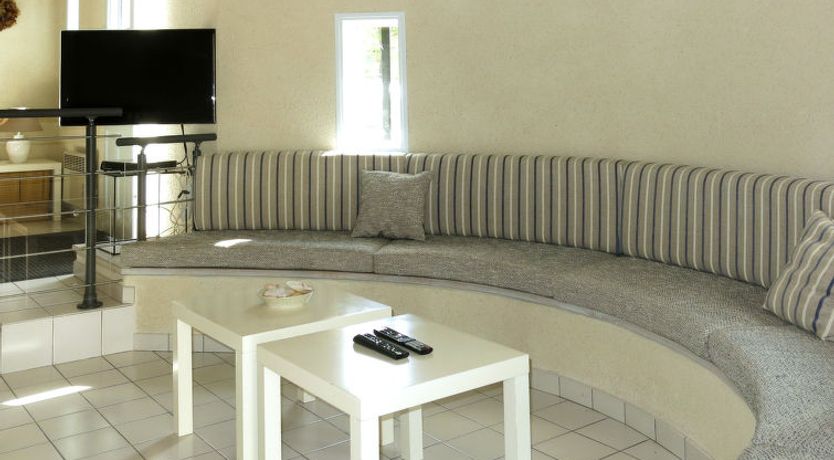 Photo of Les Brisans