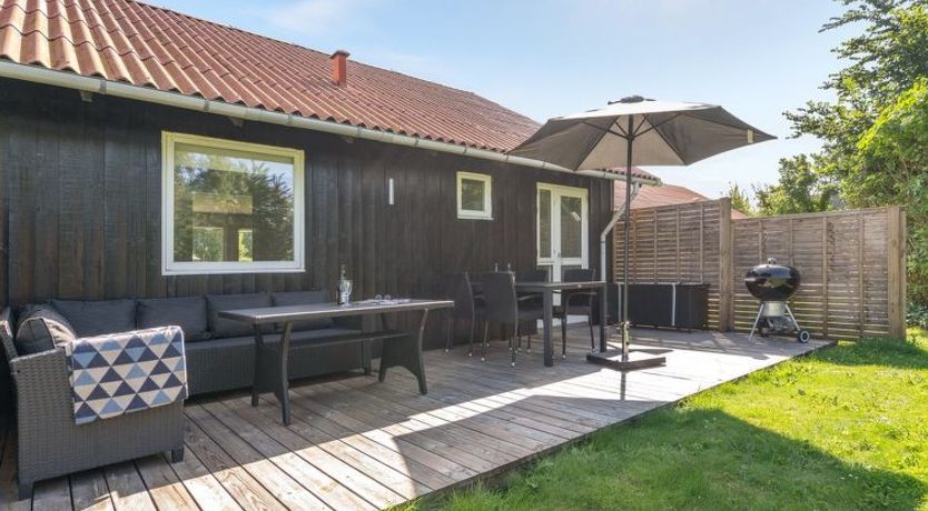 Photo of "Arise" - 700m from the sea