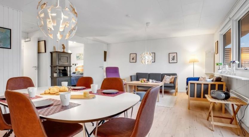 Photo of "Arise" - 700m from the sea