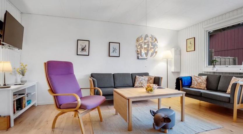 Photo of "Arise" - 700m from the sea