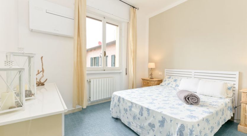 Photo of Al numero 13