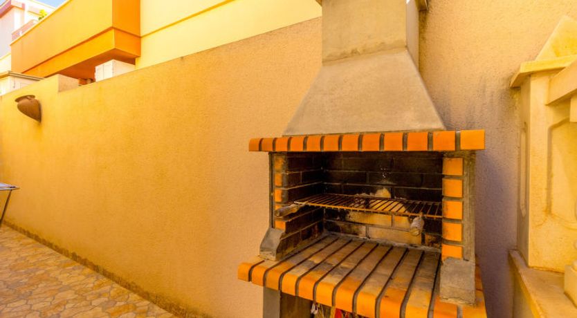 Photo of Residencial Villa Madrid