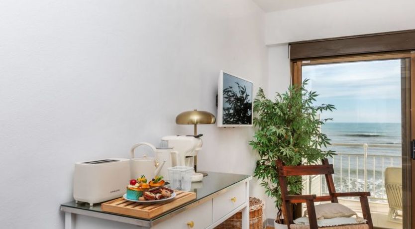 Photo of Los Rosales