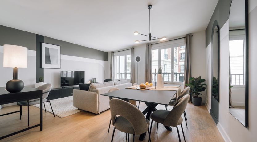 Photo of Miroirs Cintrés