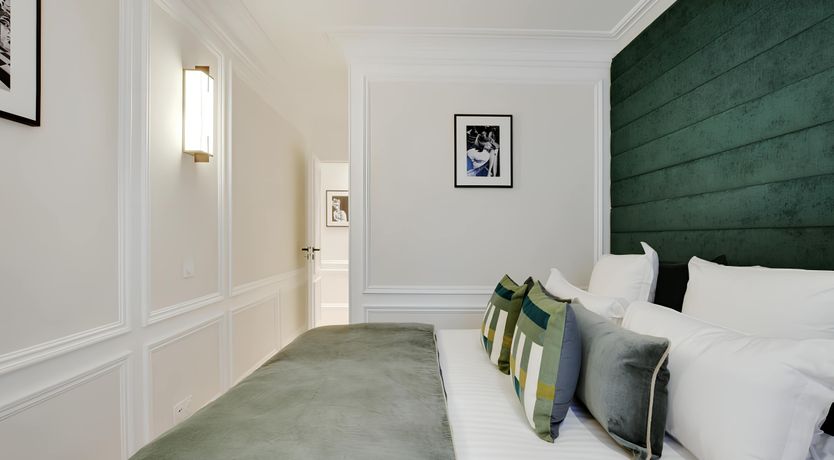 Photo of The Elegance of Opéra