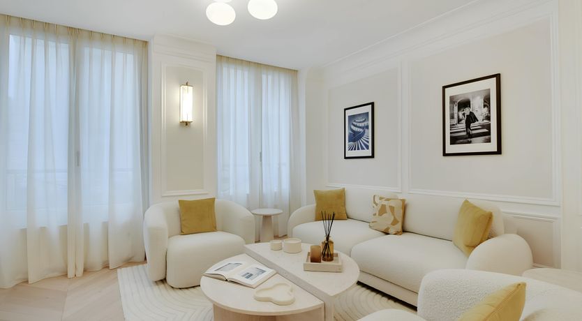 Photo of The Elegance of Opéra