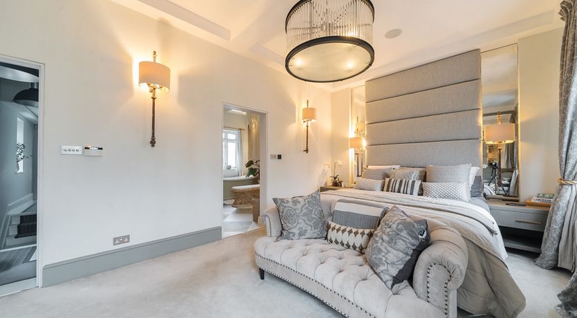 Photo of Apple Tree Air