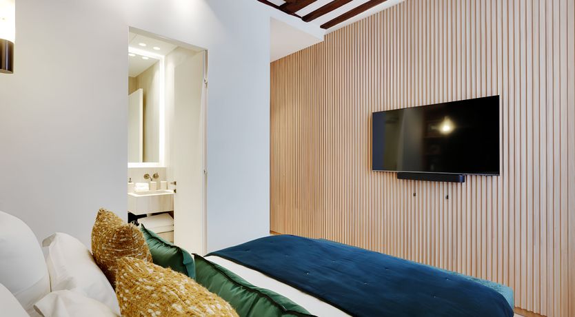 Photo of The Parisian Style