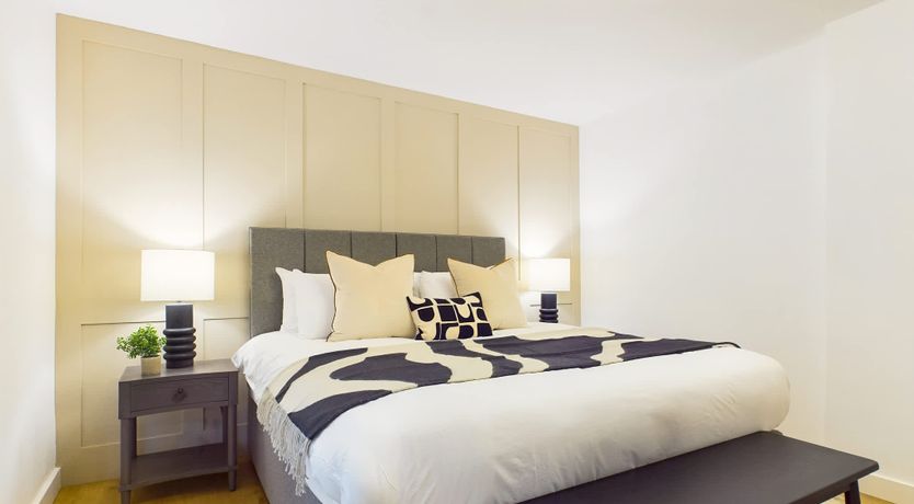 Photo of Knightsbridge Elegance