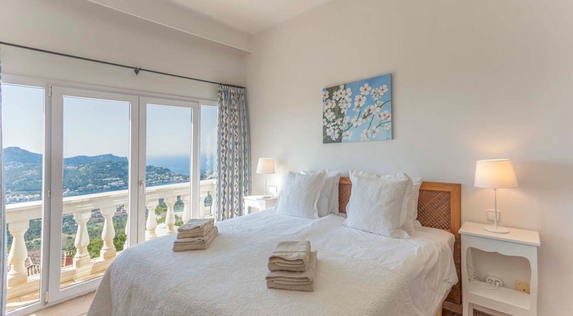 Photo of Shimmer Bay