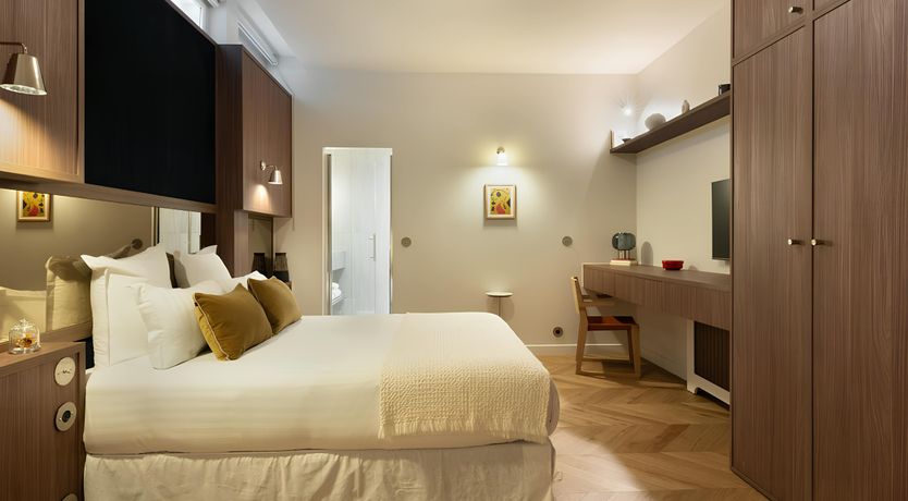 Photo of A Parisian Picture