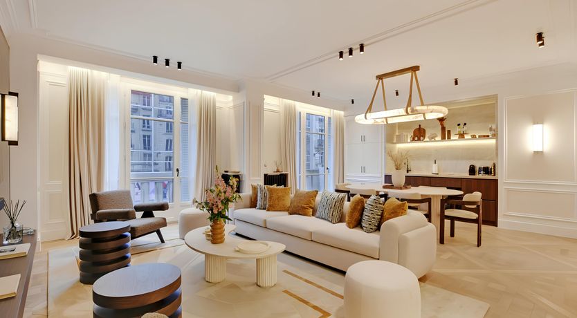 Photo of Paris Jewel