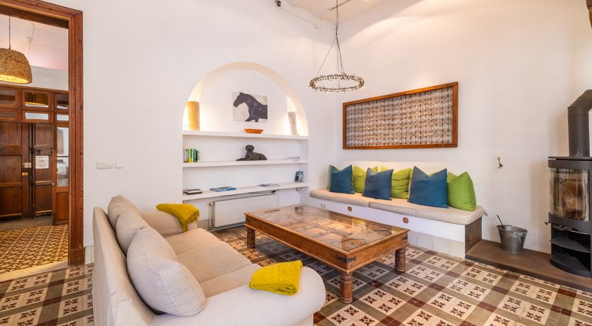 Photo of Tangerine & Turquoise