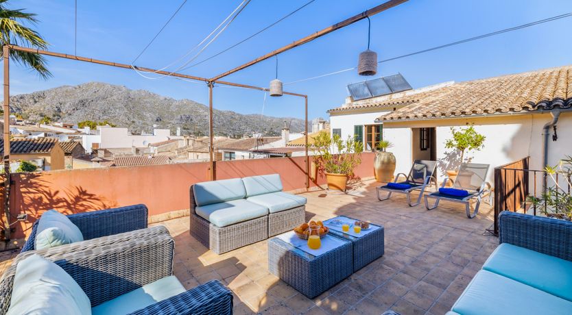 Photo of Tangerine & Turquoise