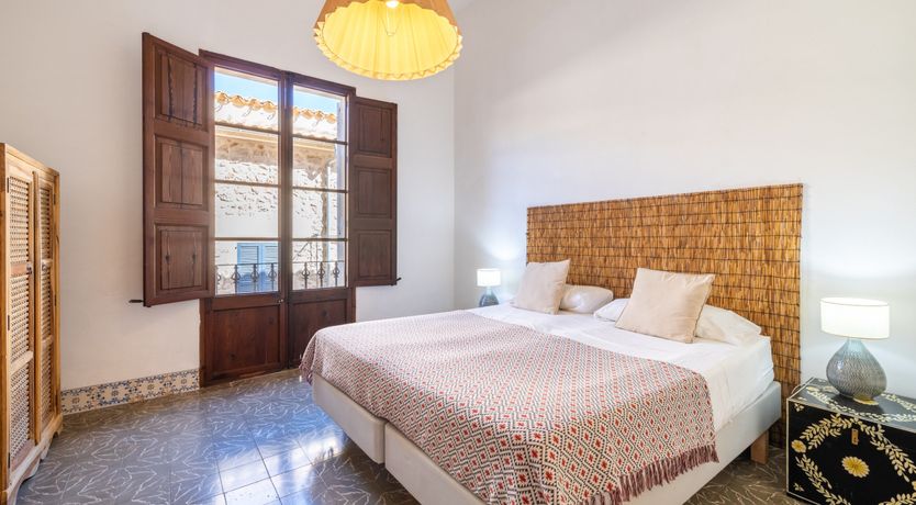 Photo of Tangerine & Turquoise