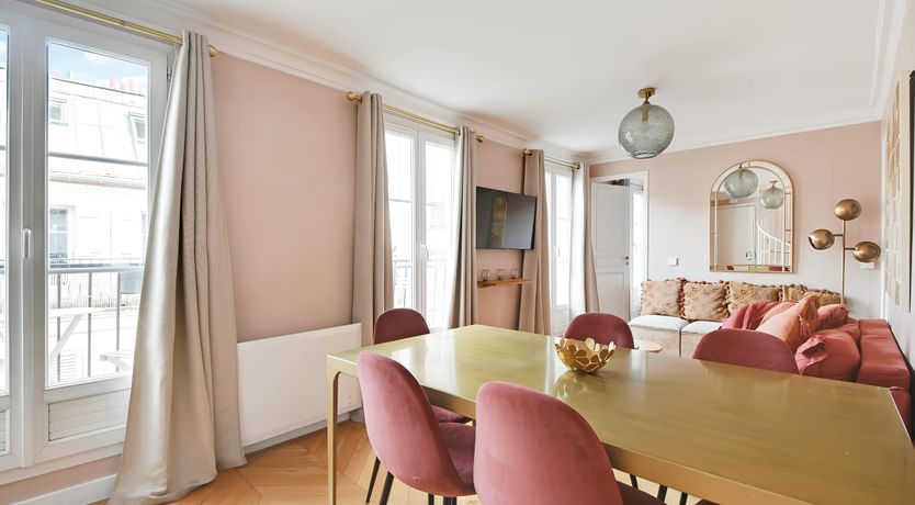 Photo of Wine & Gold