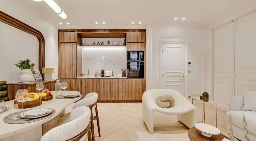 Photo of Jewel of the City