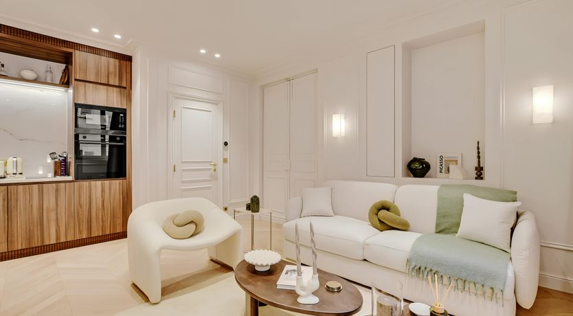 Photo of Jewel of the City