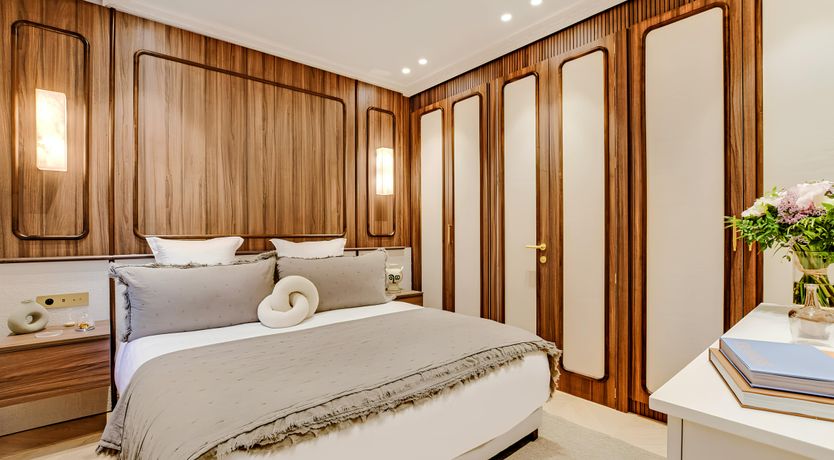 Photo of Jewel of the City