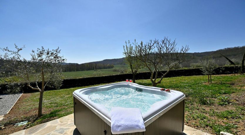 Photo of Tuscan Flow