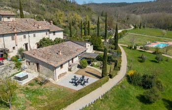 Tuscan Flow Holiday Home