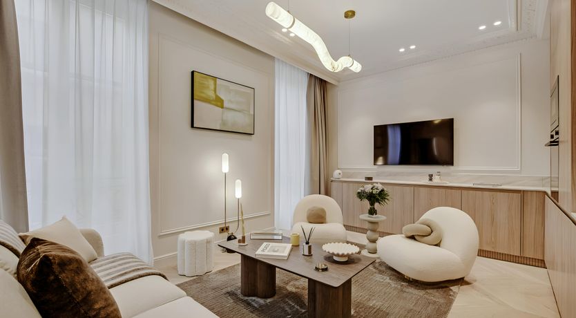 Photo of Parisian Scene