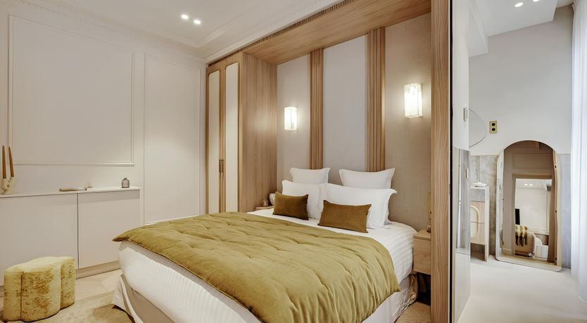 Photo of Parisian Scene