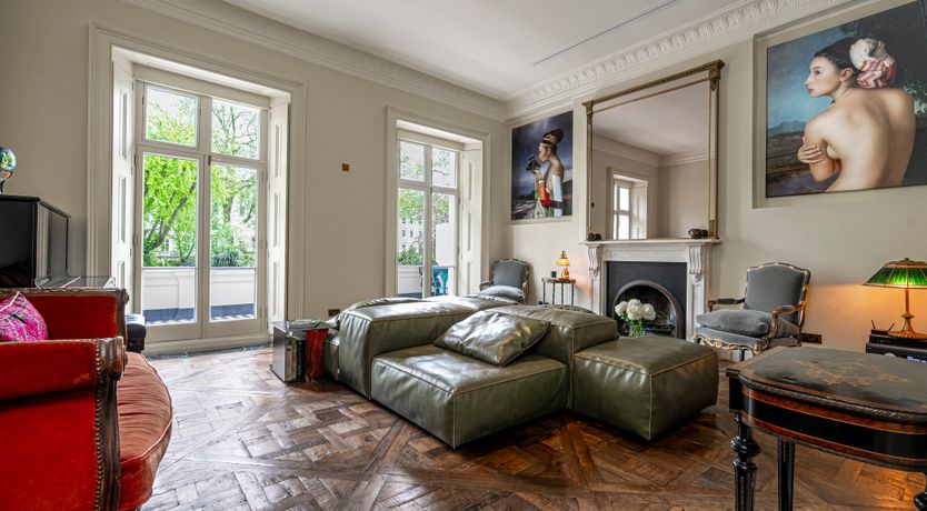 Photo of The Artist Dreams