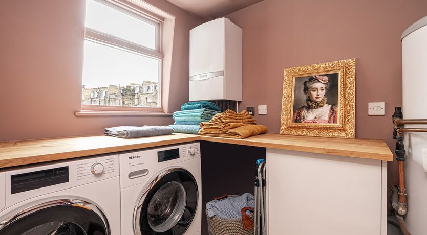 Photo of The Artist Dreams