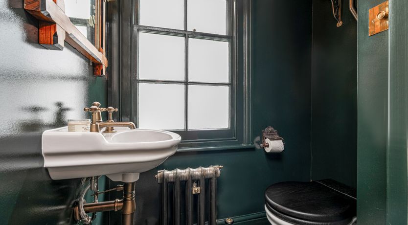 Photo of The Artist Dreams