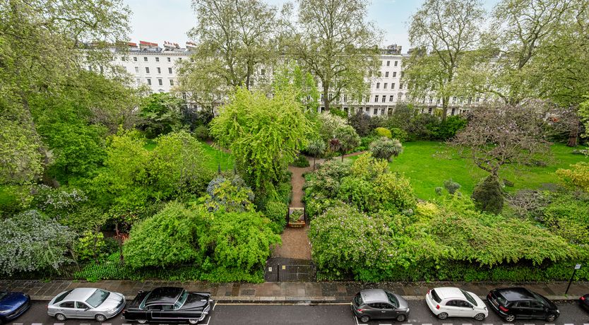 Photo of The Artist Dreams