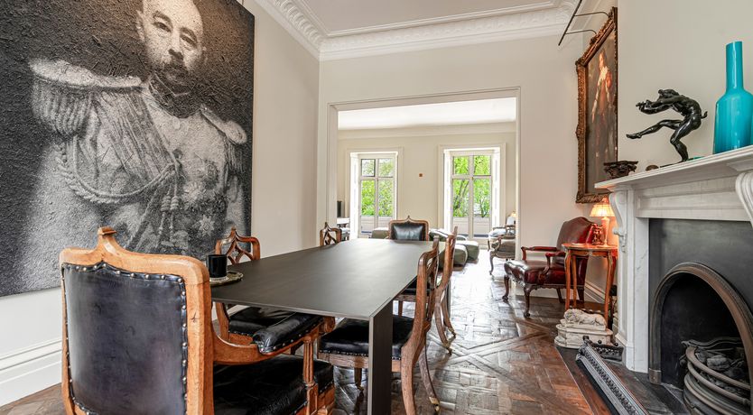 Photo of The Artist Dreams