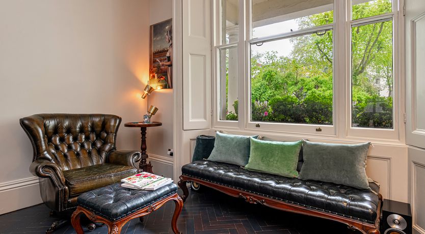 Photo of The Artist Dreams